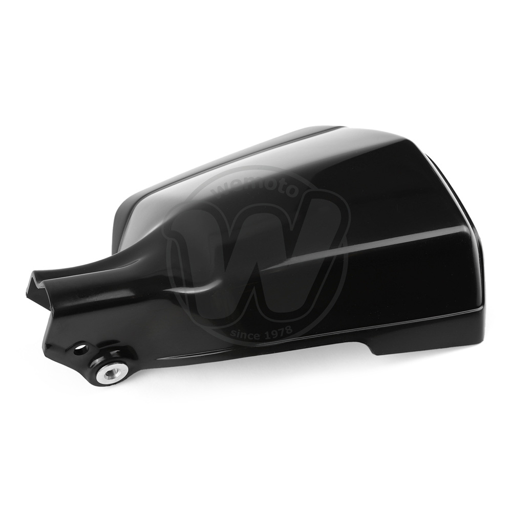 0XD1644_ae8192 two.jpg